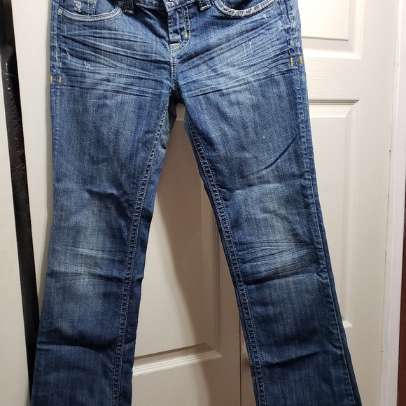 Jeans - Picture 5 of 8